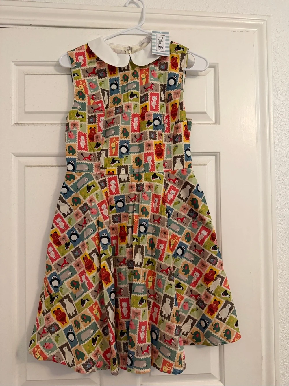 Sleeveless Multicolor Animal-Print Dress with White Peter Pan Collar - Picture 1 of 3